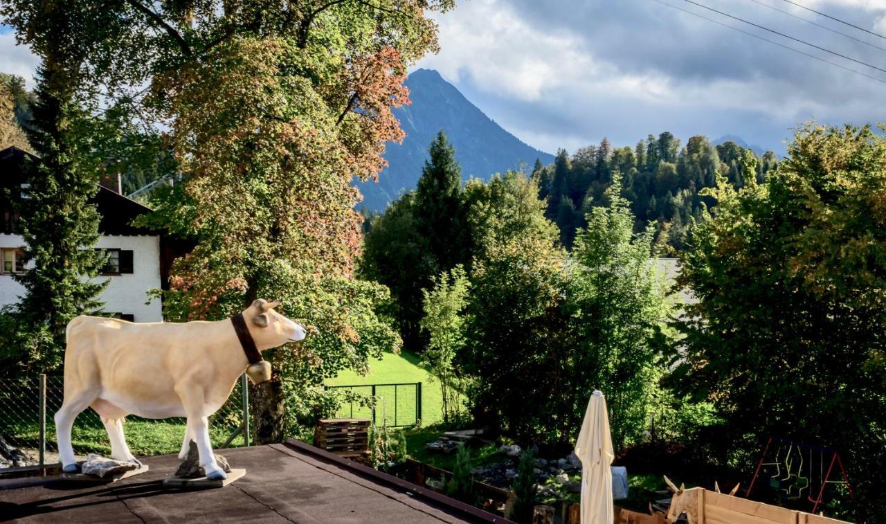 Zur Gluecklichen Kuh Hotel Oberstdorf Exterior photo